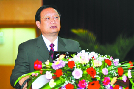 嚴(yán)以用權(quán)，做黨和人民的好干部