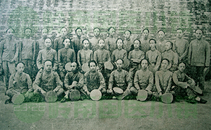 廣東陸軍醫(yī)學(xué)堂學(xué)生合影